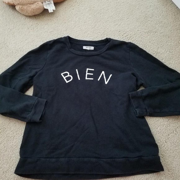 Madewell Tops - Madewell Bien Sweatshirt